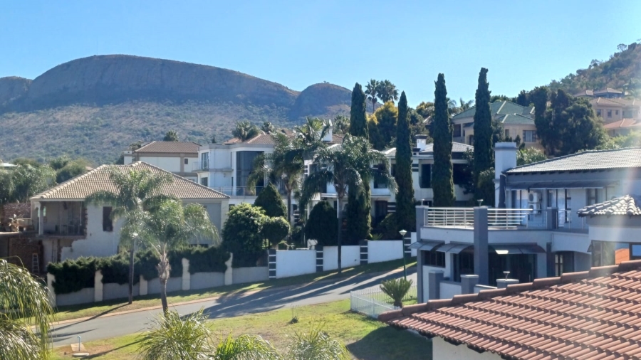 3 Bedroom Property for Sale in Kosmos Ridge North West